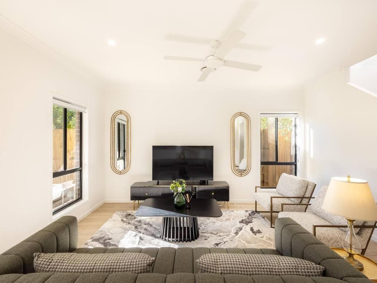 Grand Luxe Oasis Prime Location Balcony And Patio * Brisbane