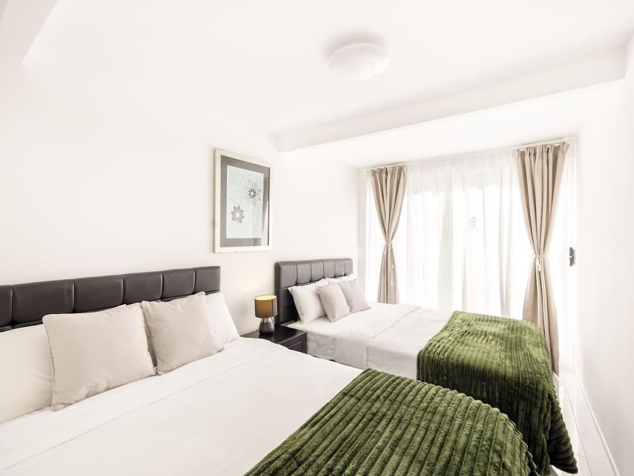 Modern Retreat In Heart Of Sunnybank *