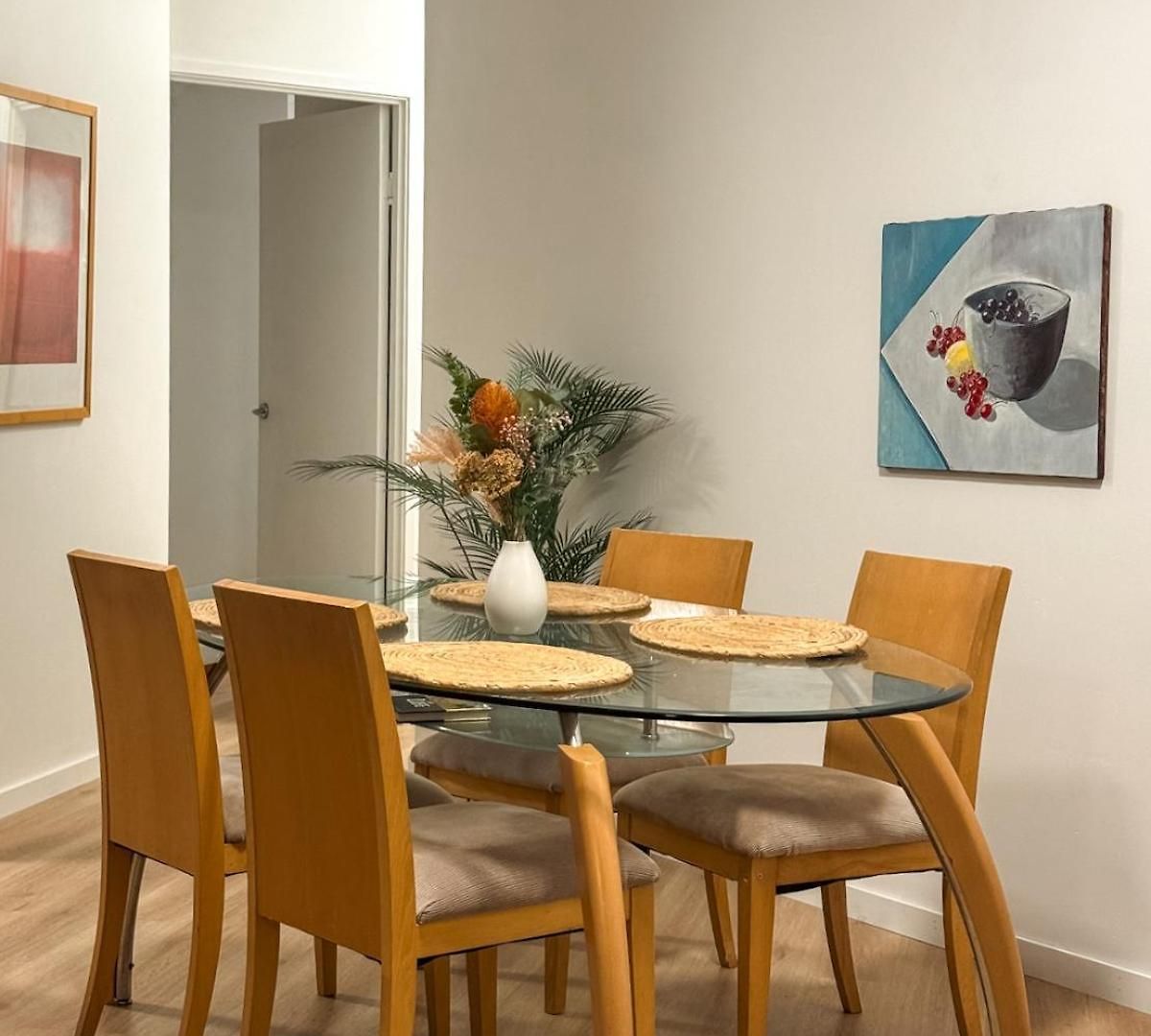 Apartment 140sqm Modern Teneriffe 2 Bedroom & Balcony *