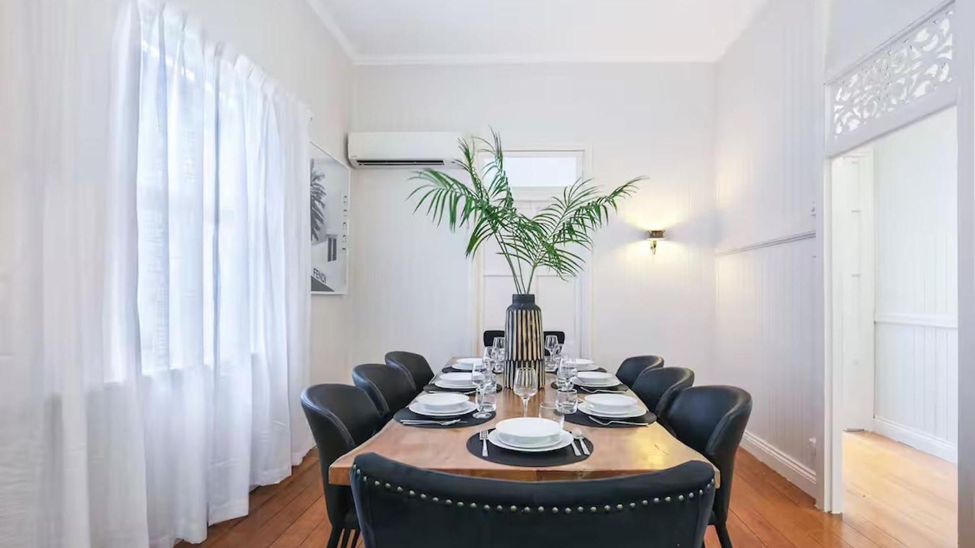 Haven Milton 4br Sleeps 10 Brisbane