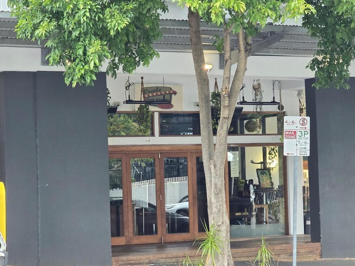 Modern Cbd With Skyline Views , Pool Gym & Free Parking Brisbane