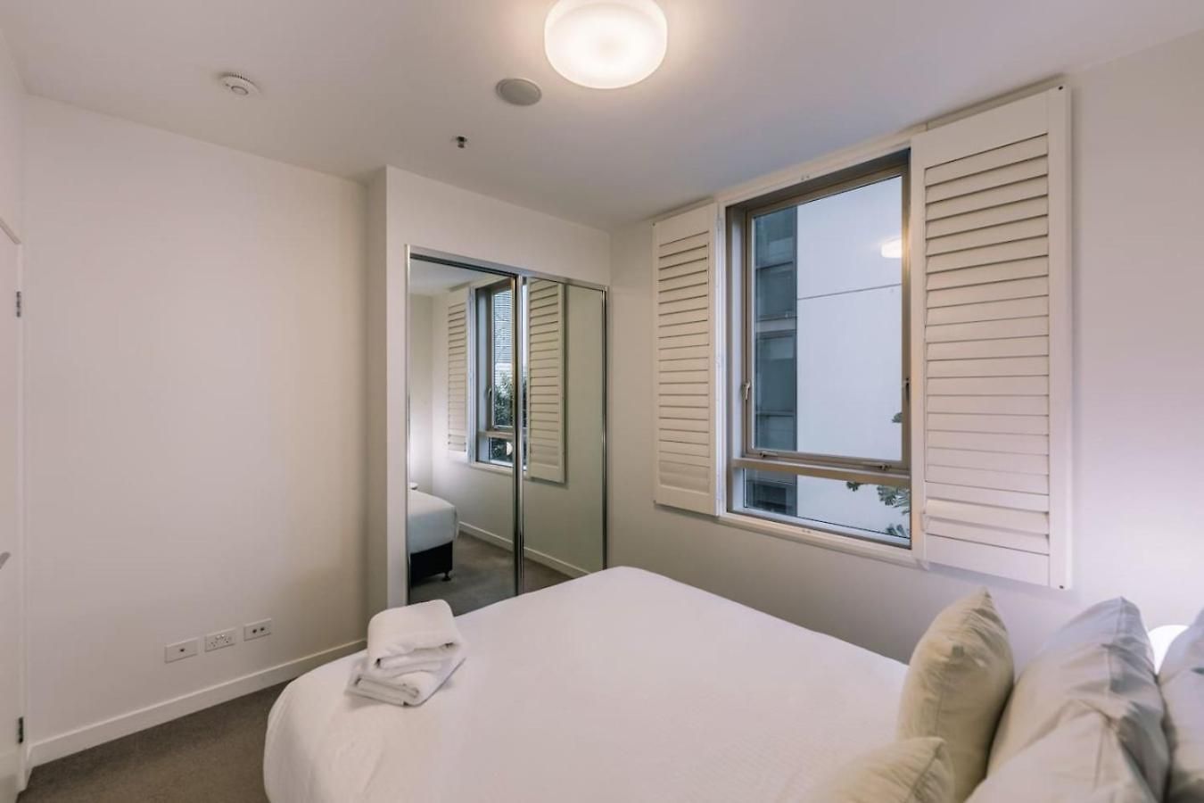 Luxury Inner Arthouse 2br Apartment Brisbane