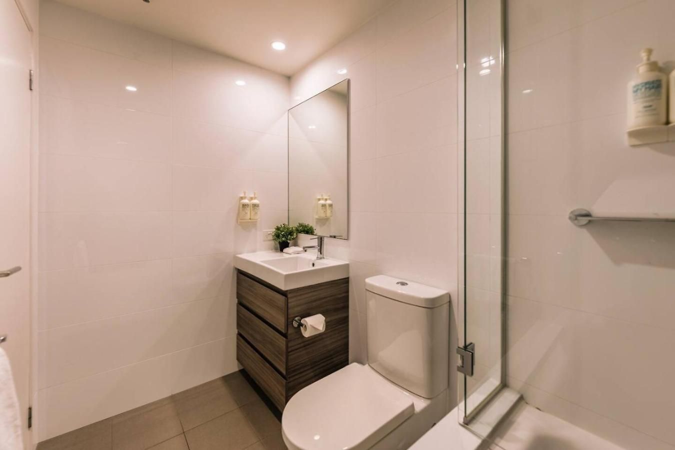 Luxury Inner Arthouse 2br Apartment Brisbane