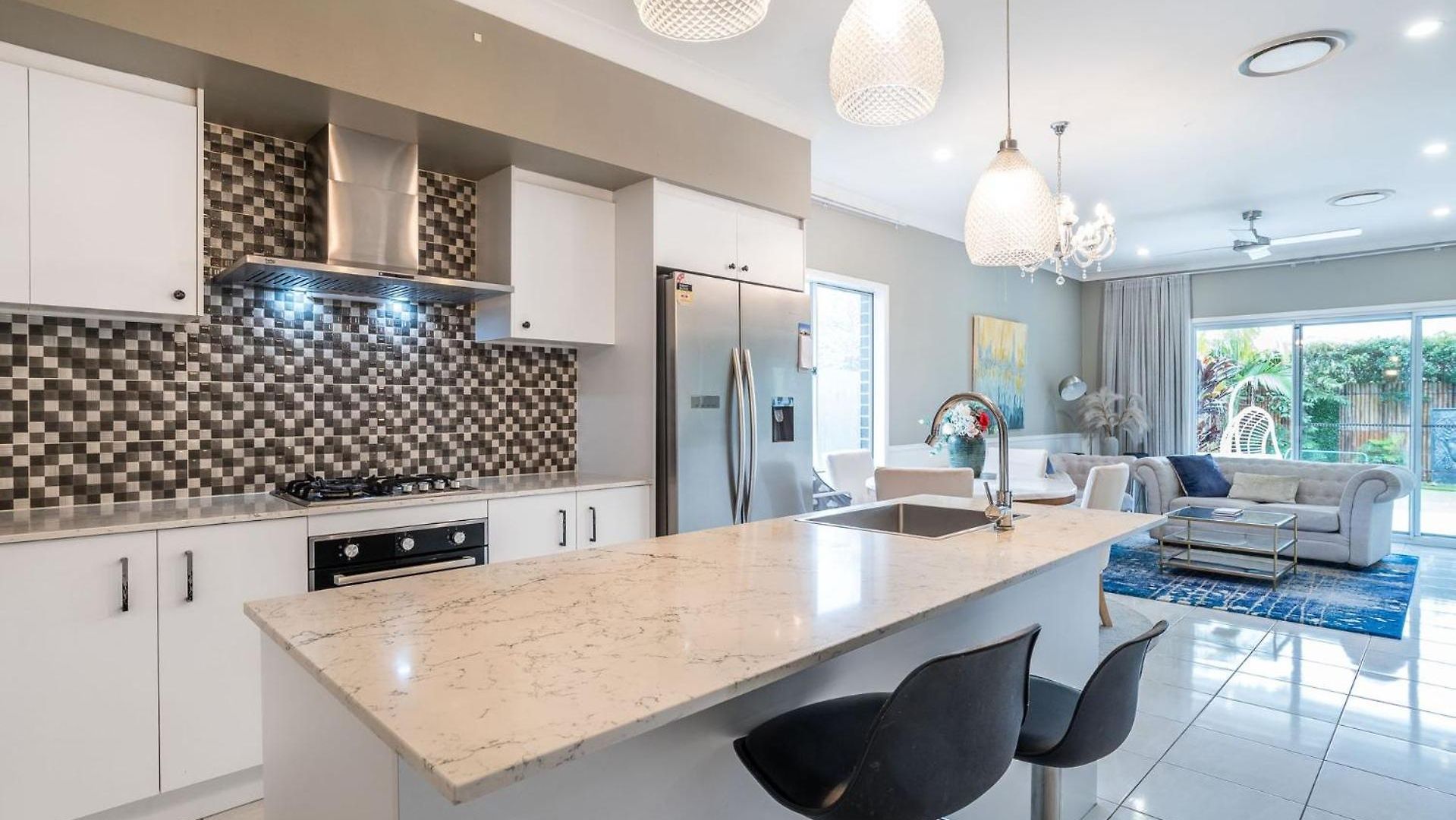 The Airport Stop Spacious House & Sky Base * Brisbane