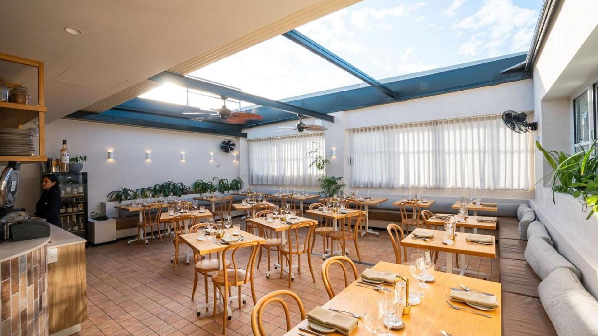 Barramul On The Park With Pool & Gym Access Apartment