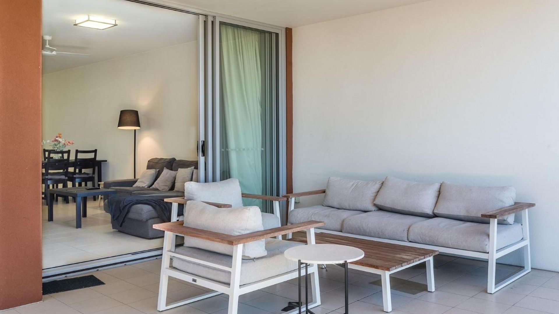 Barramul On The Park With Pool & Gym Access