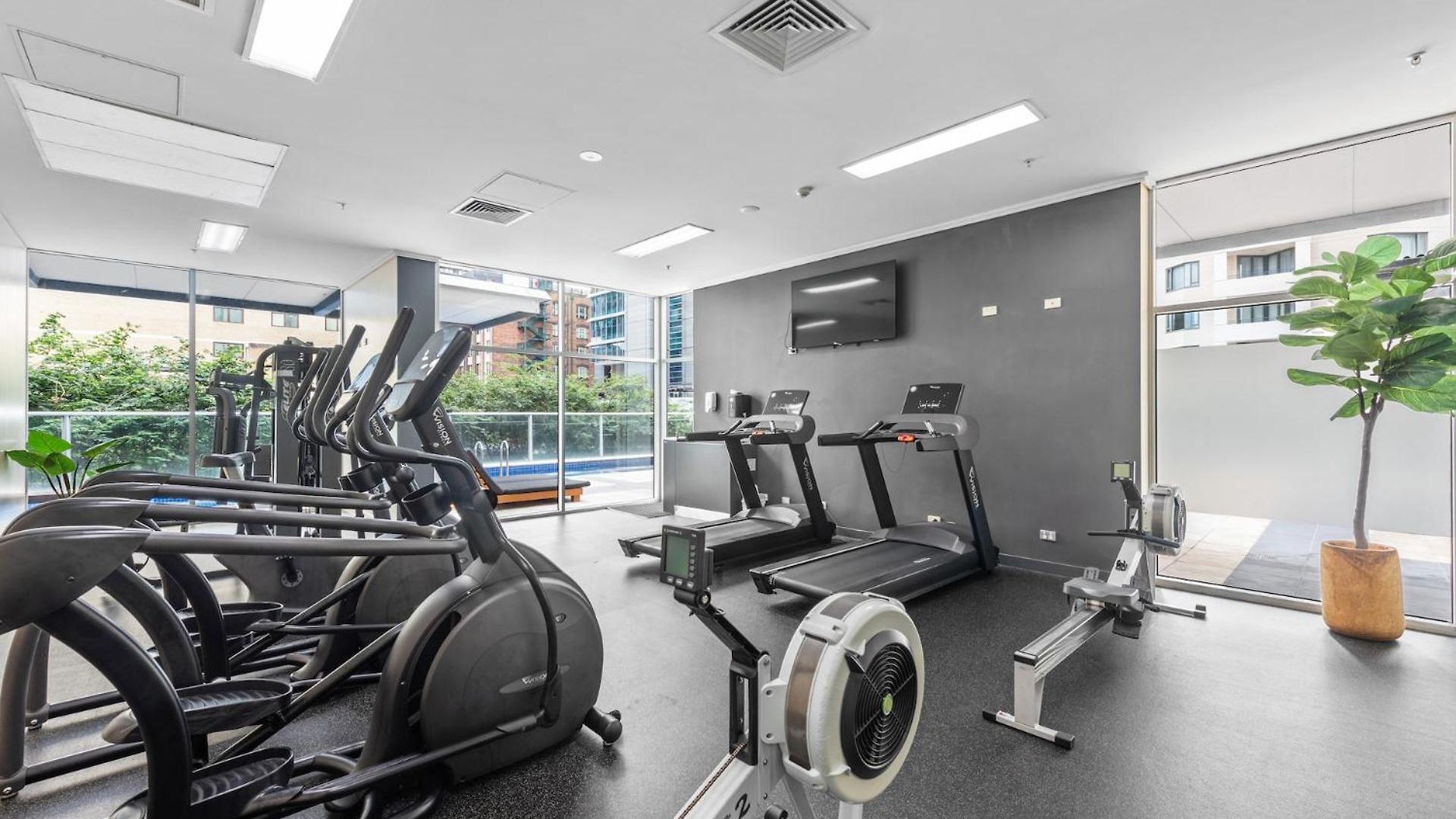Apartment Floor 2bed-2bath-2car-pool-views - Cbd Brisbane