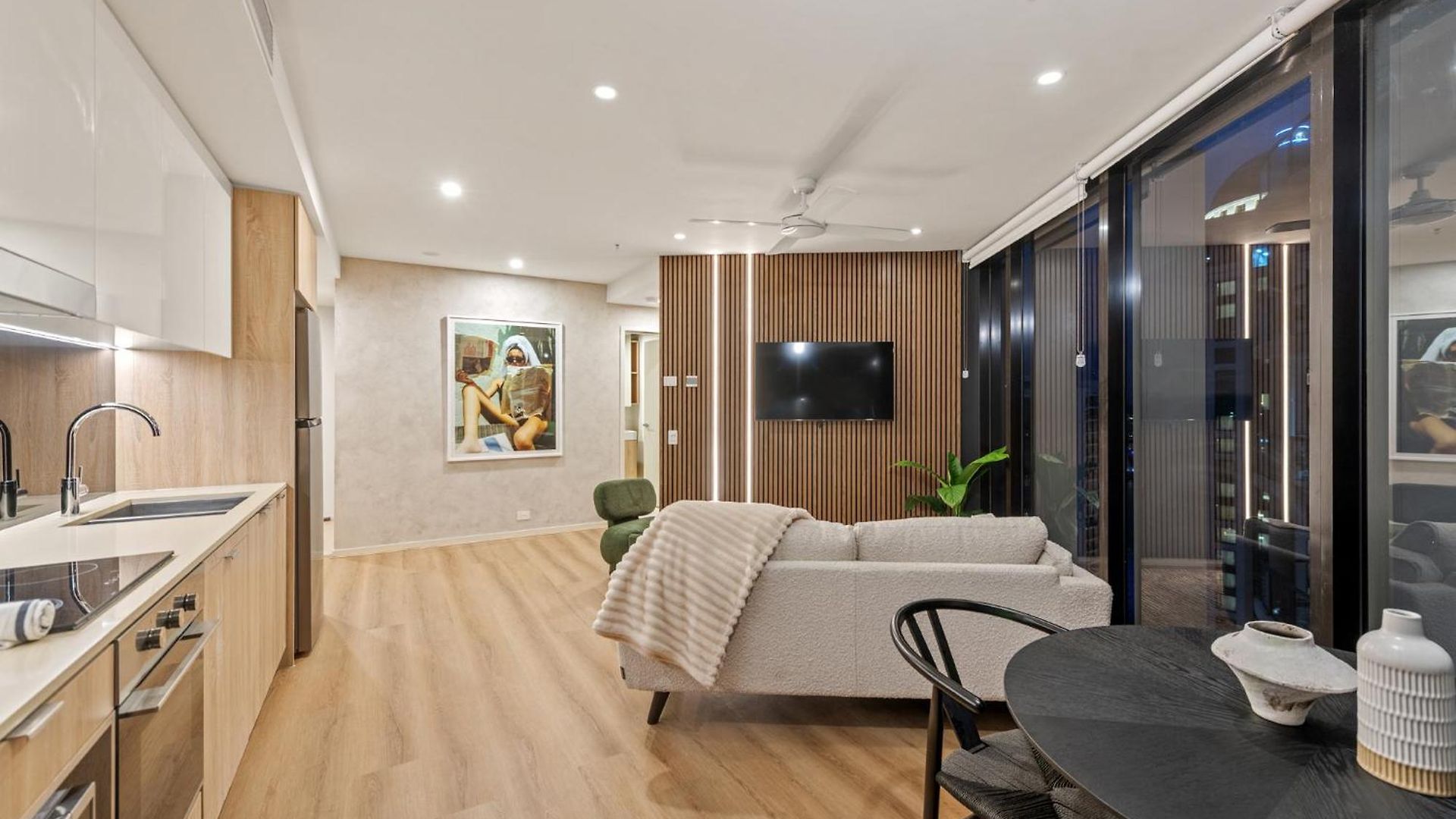 Apartment Spire Residences