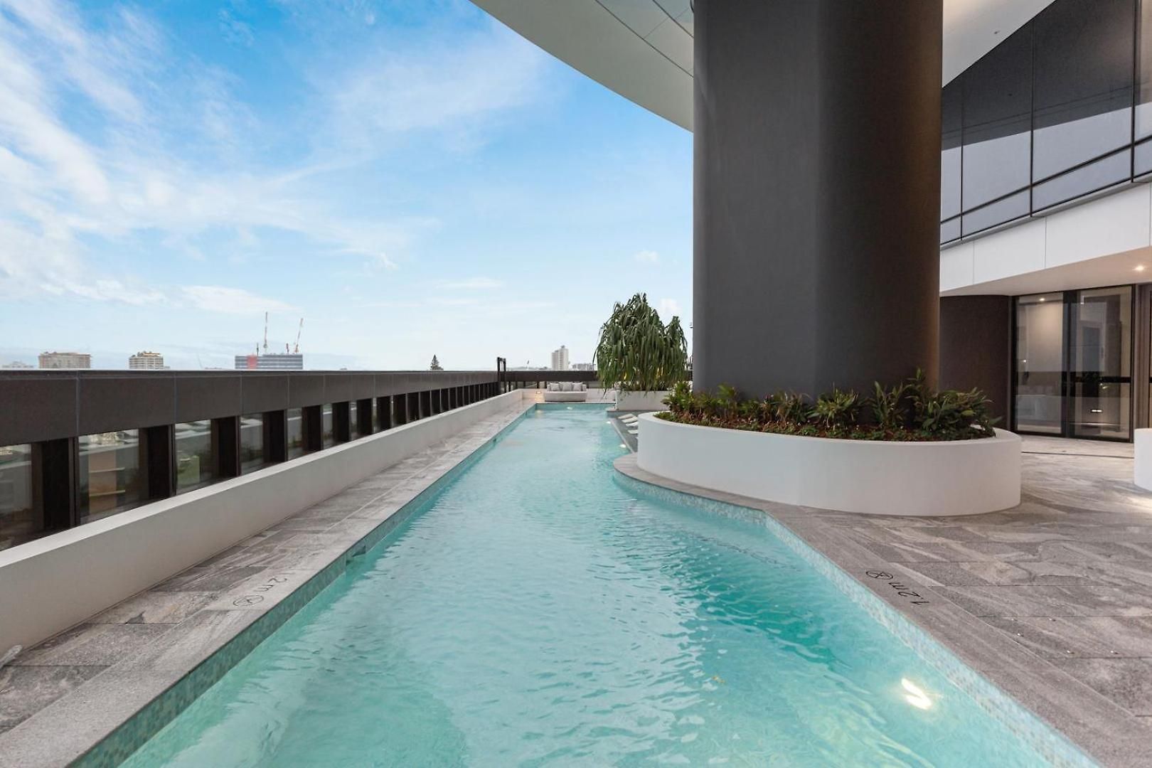 Queens Wharf - Luxe 2br With Stunning Views & Pool Apartment