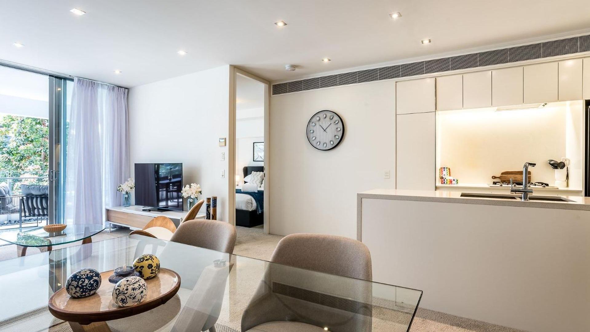 Apartment Riverside At Wateredge West End *