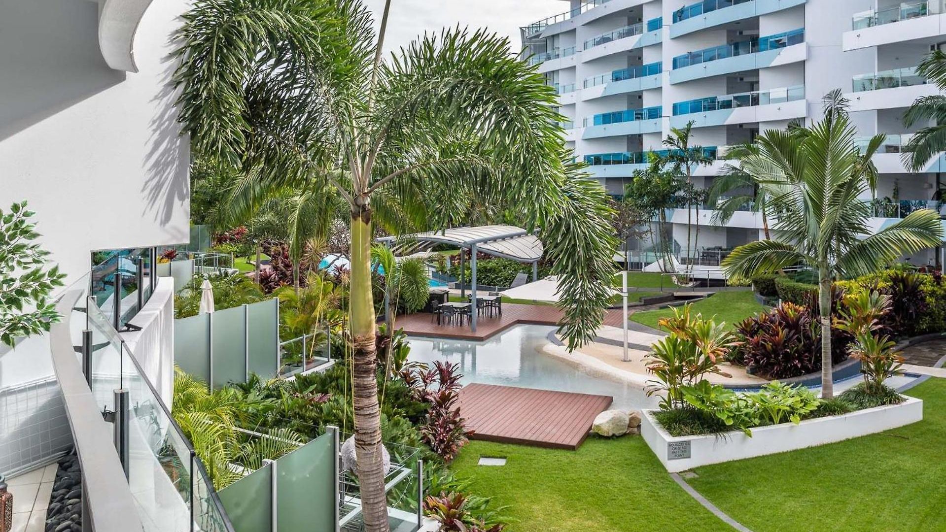 Riverside At Wateredge West End Apartment Brisbane