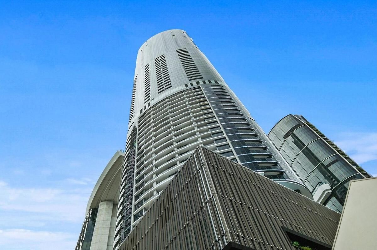 Diamonds Are Forever 1bed-1bath-parking-views Brisbane