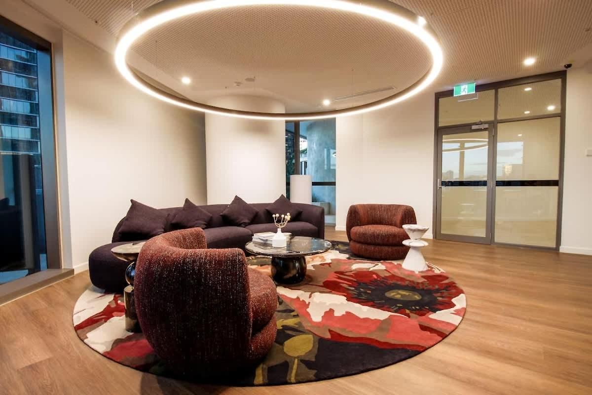 35th Floor Cbd Luxury At Queens Wharf Brisbane