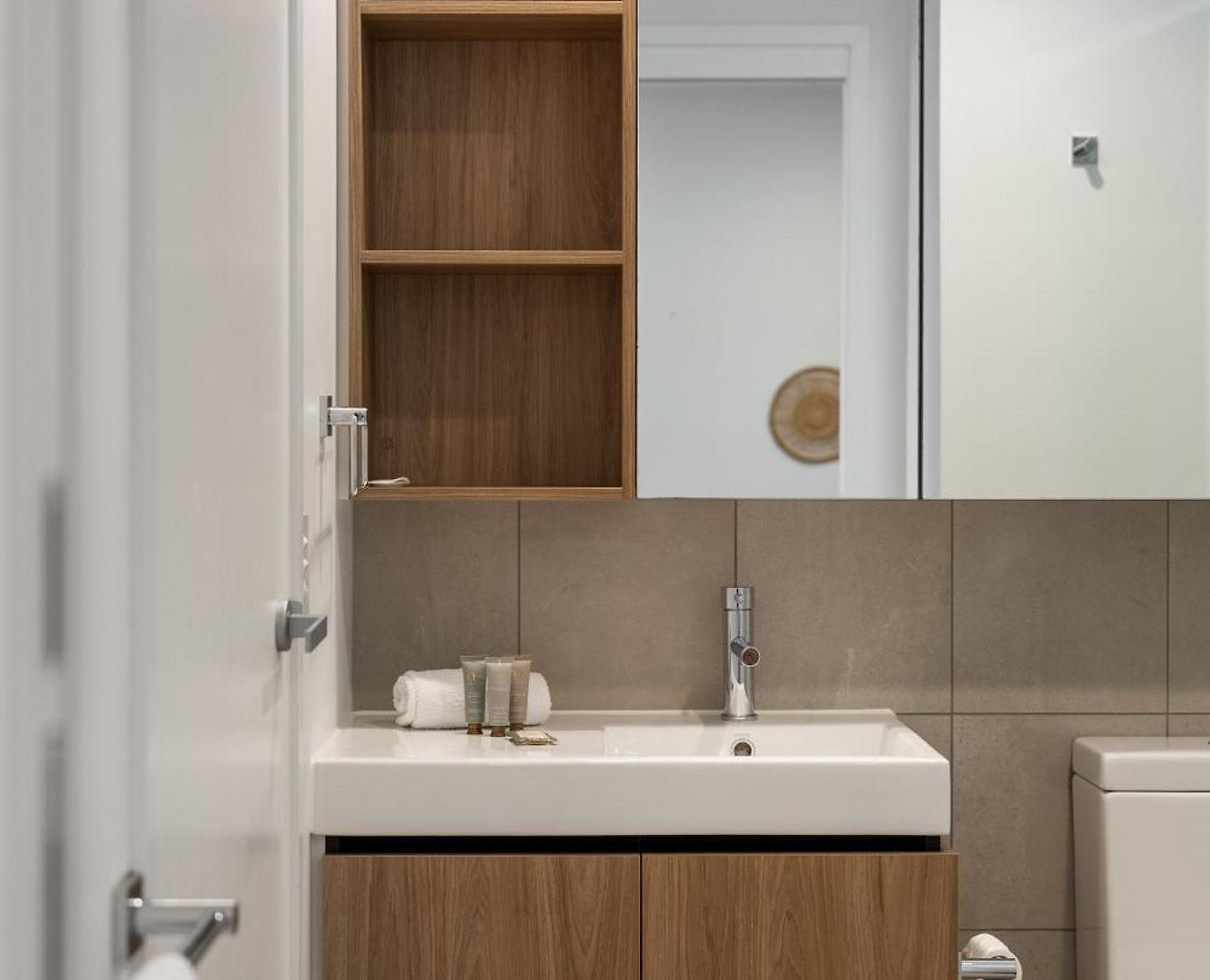 Spacious West End With Pool & Bbq Access Brisbane