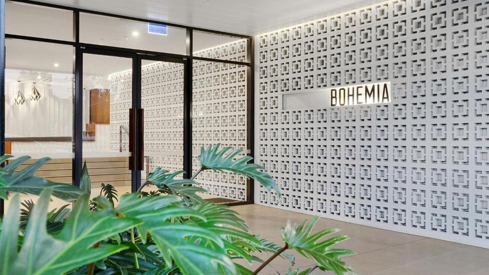 Spacious West End With Pool & Bbq Access Brisbane