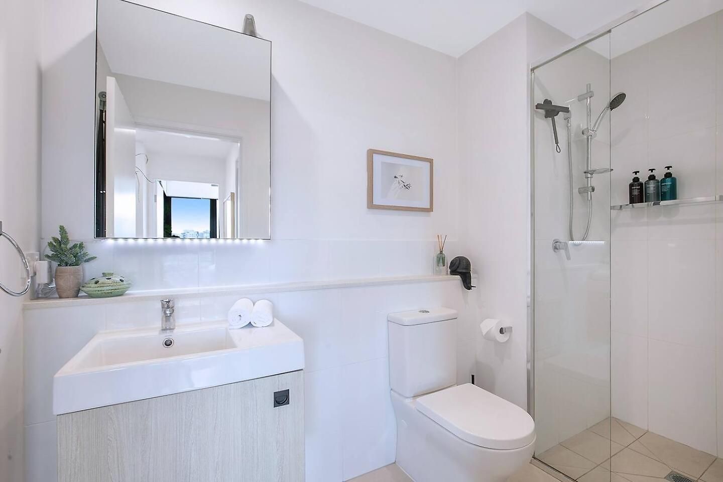 'sage Bloom' Elegant Newstead With Shared Pool Brisbane