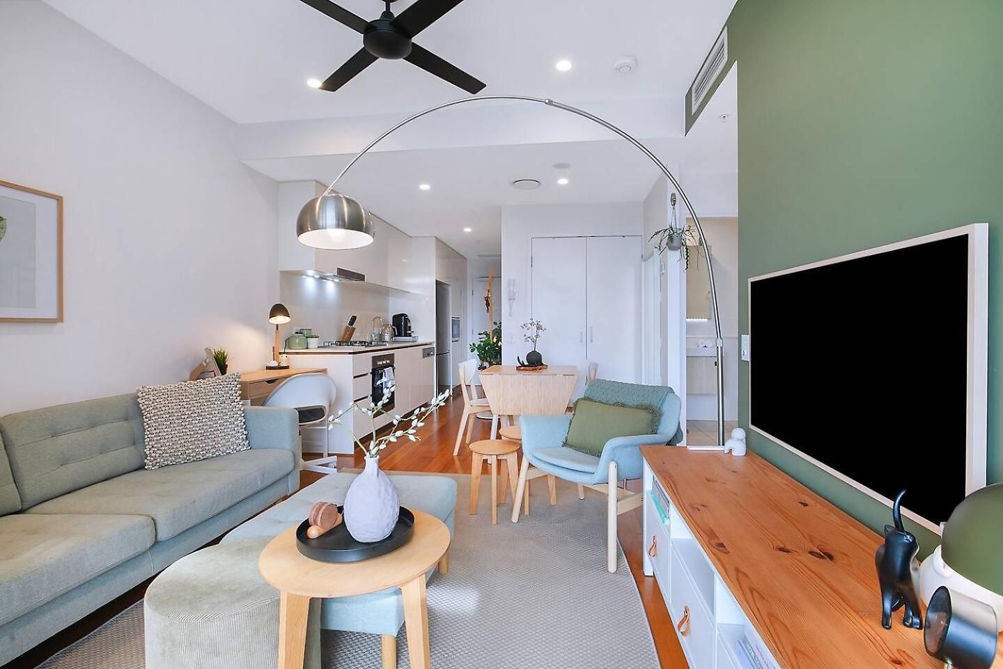 Apartment 'sage Bloom' Elegant Newstead With Shared Pool *
