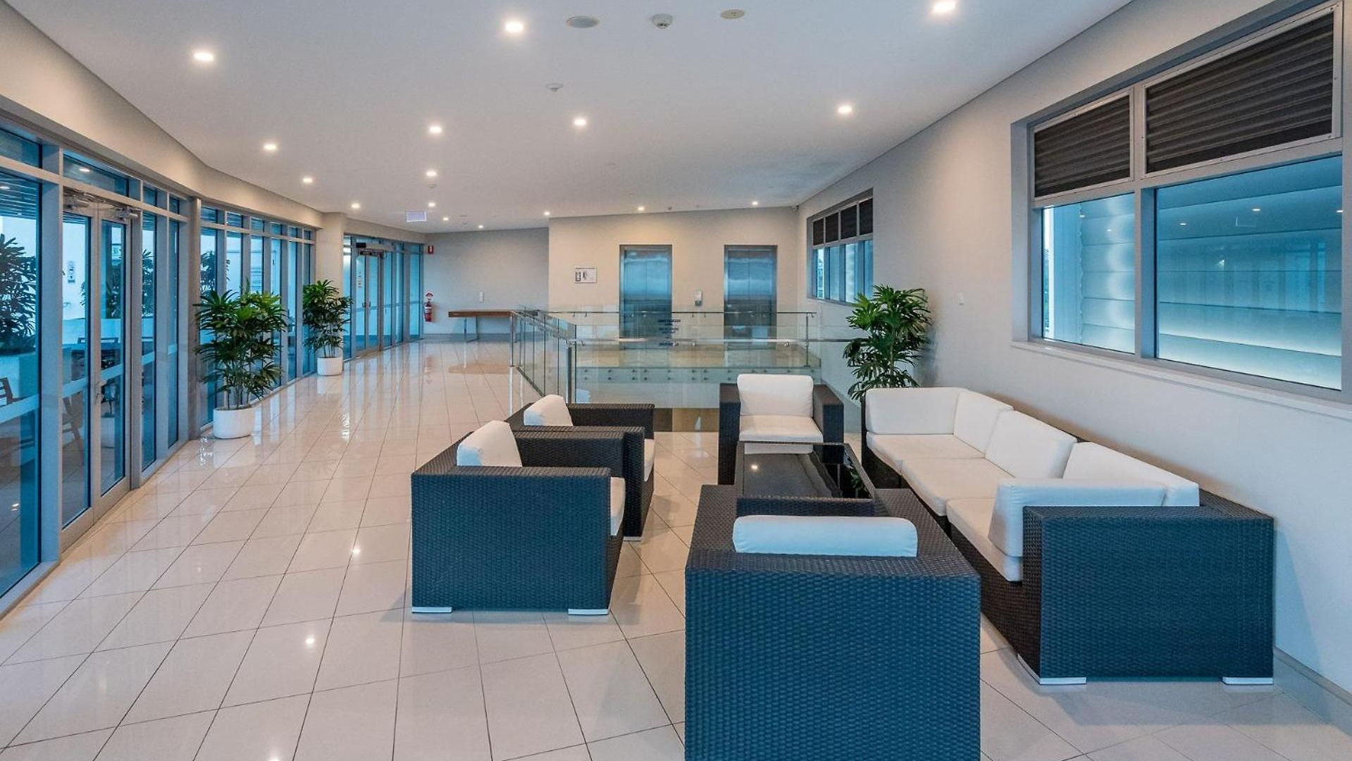 Russell St Retreat Stunning & Park Views Brisbane