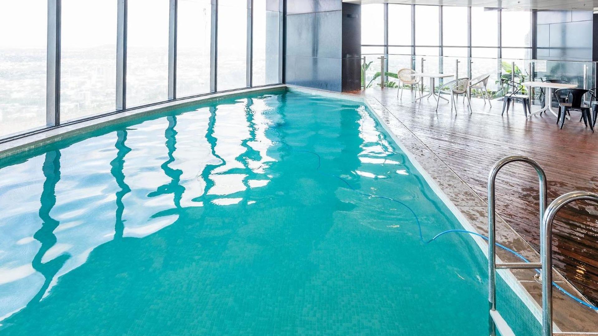 Apartment Skyline Serenity - Level 62 With Stunning Views!