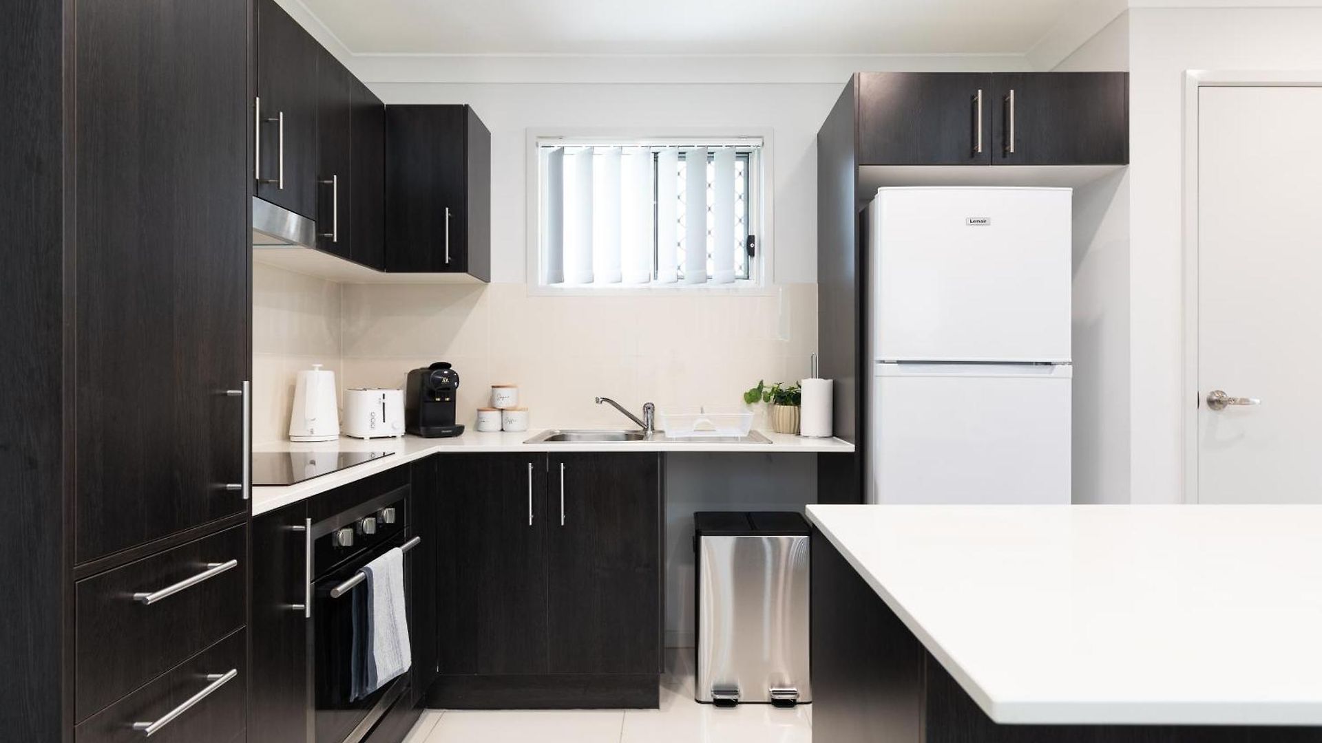Smart Self Check-in - W Freney Apartment *