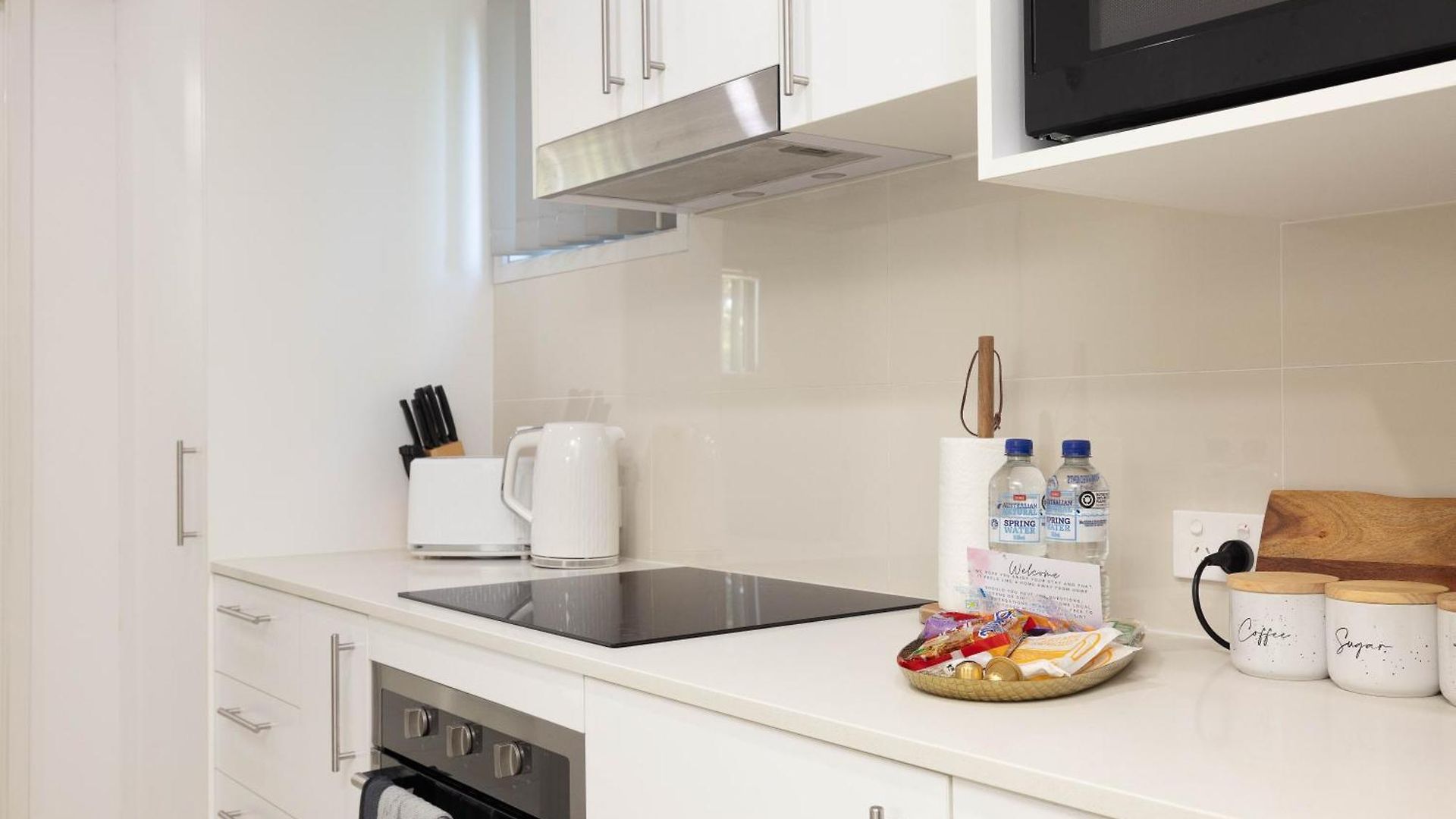 Apartment Smart Self Check-in - Freney Park Brisbane
