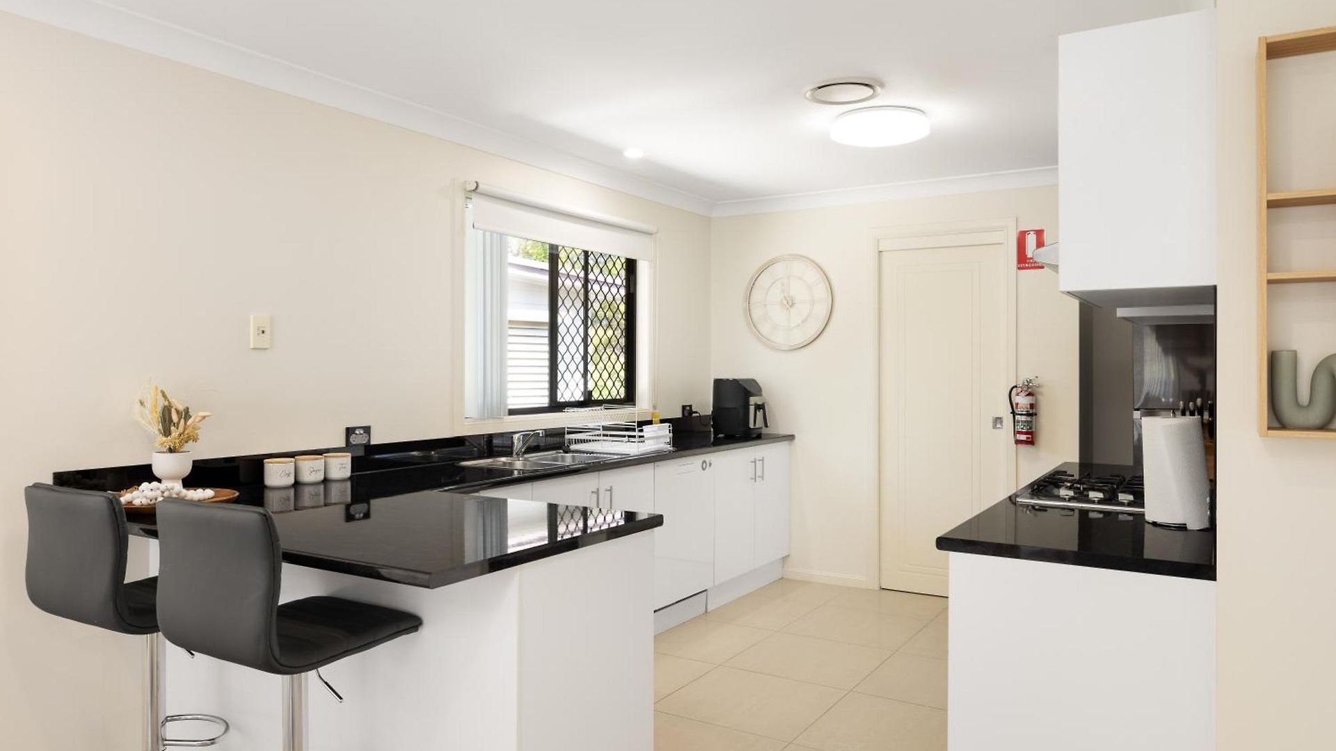Apartment Smart Self Check-in - Sunnybank Station *