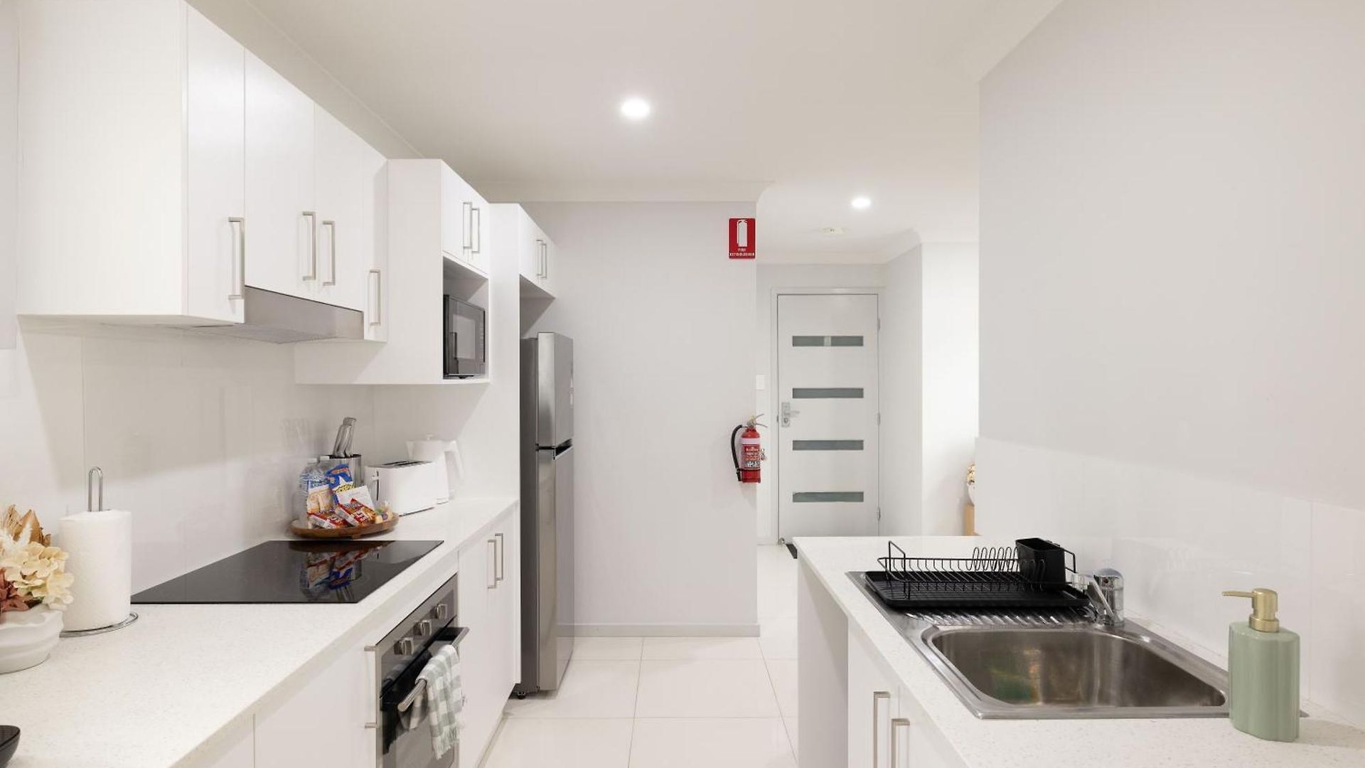 Apartment Smart Self Check-in - N Freney