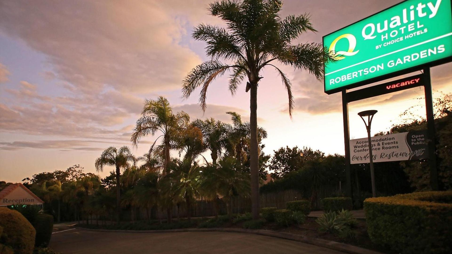 Hotel Quality Robertson Gardens