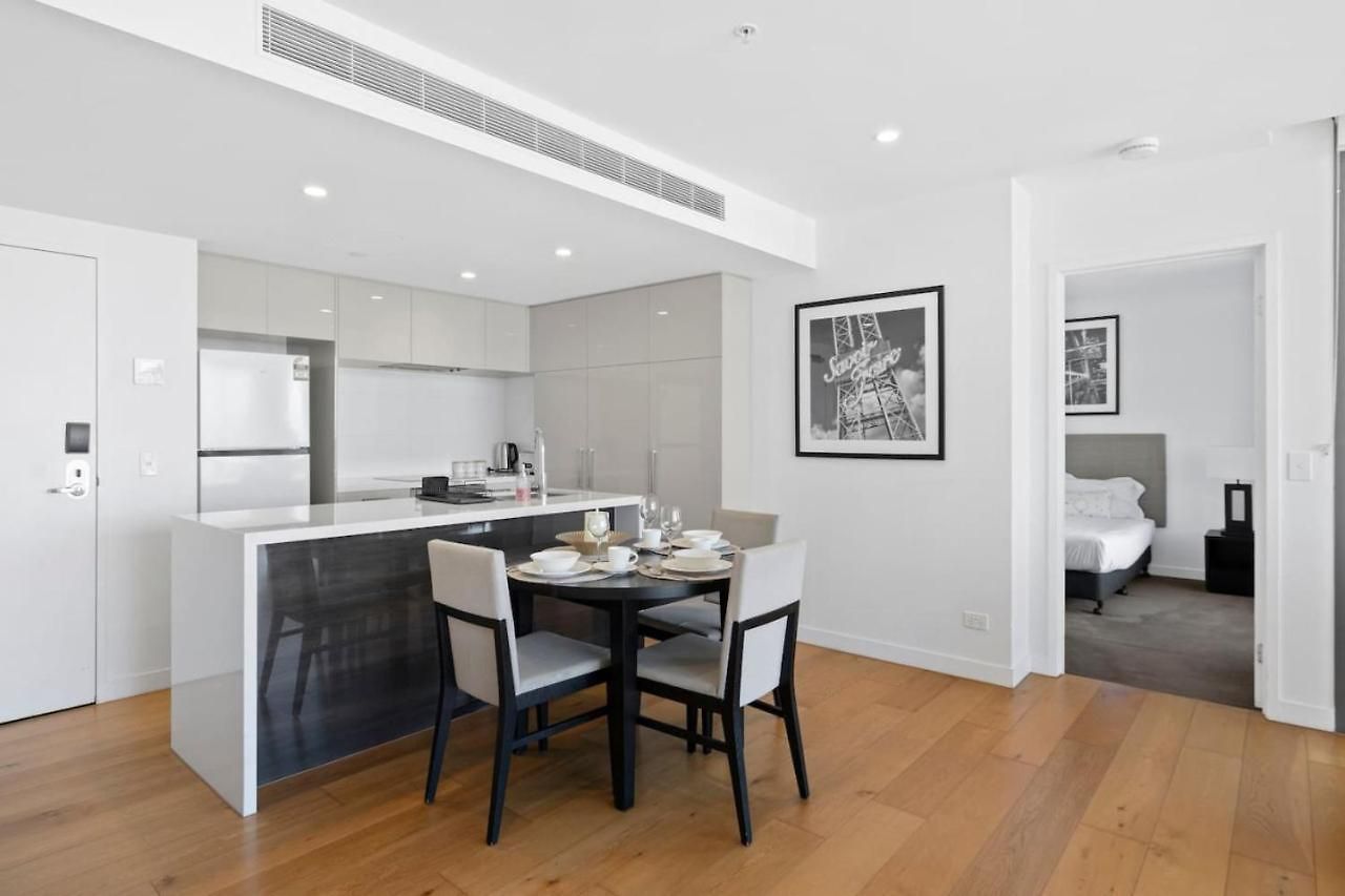 Apartment Milton 2br Mt 1905 Brisbane