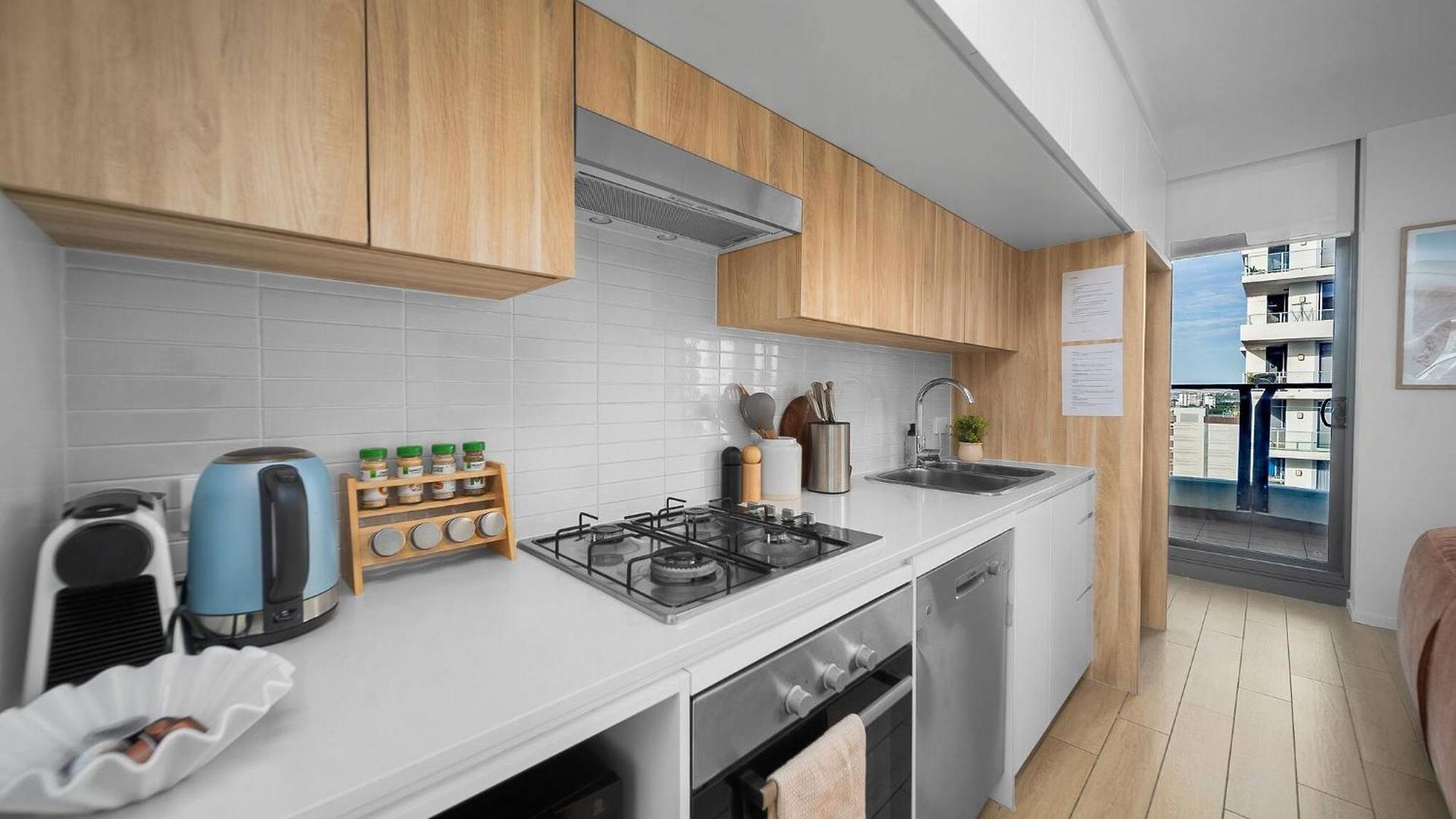 2br In Proximity Hamilton With Carpark Apartment Brisbane