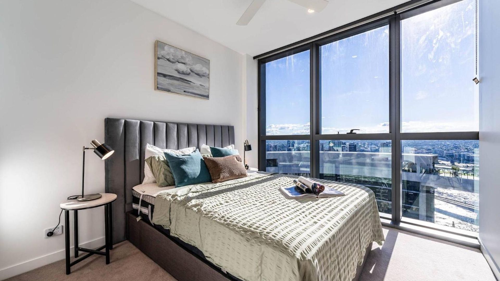 1br In Queen's Wharf Lv 29 With Sofa Bed And Carpark Brisbane
