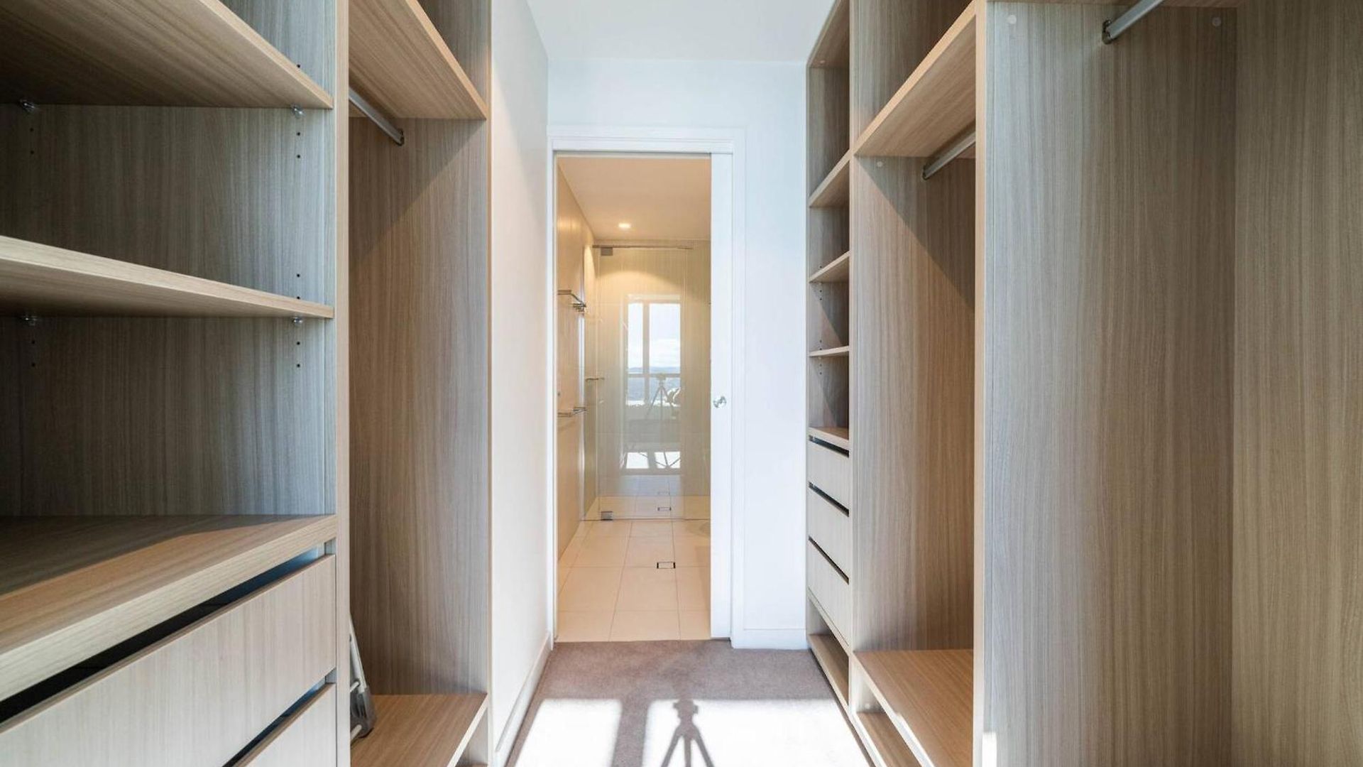 1br In Queen's Wharf Lv 29 With Sofa Bed And Carpark