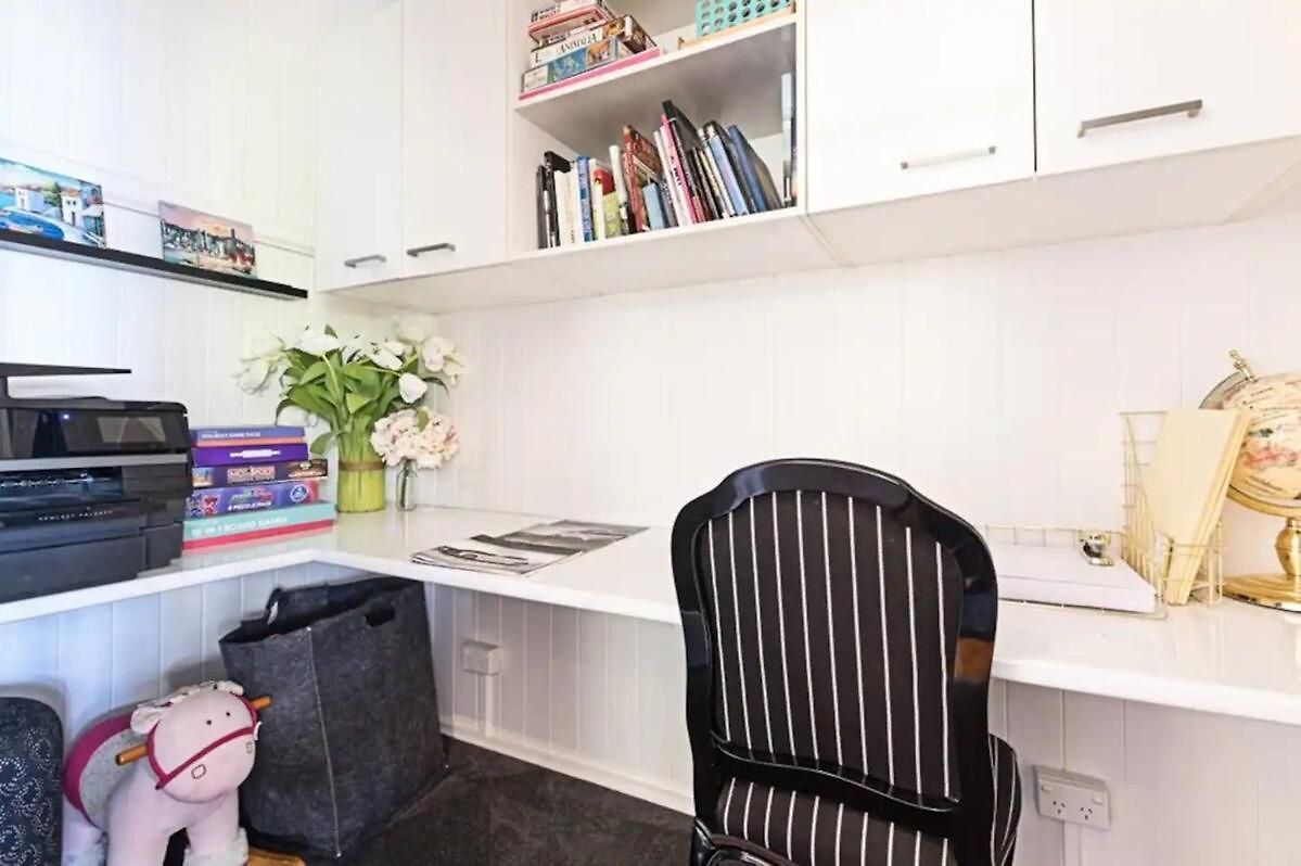 Luxe Inner-city With Views - Teneriffe Holiday home Brisbane