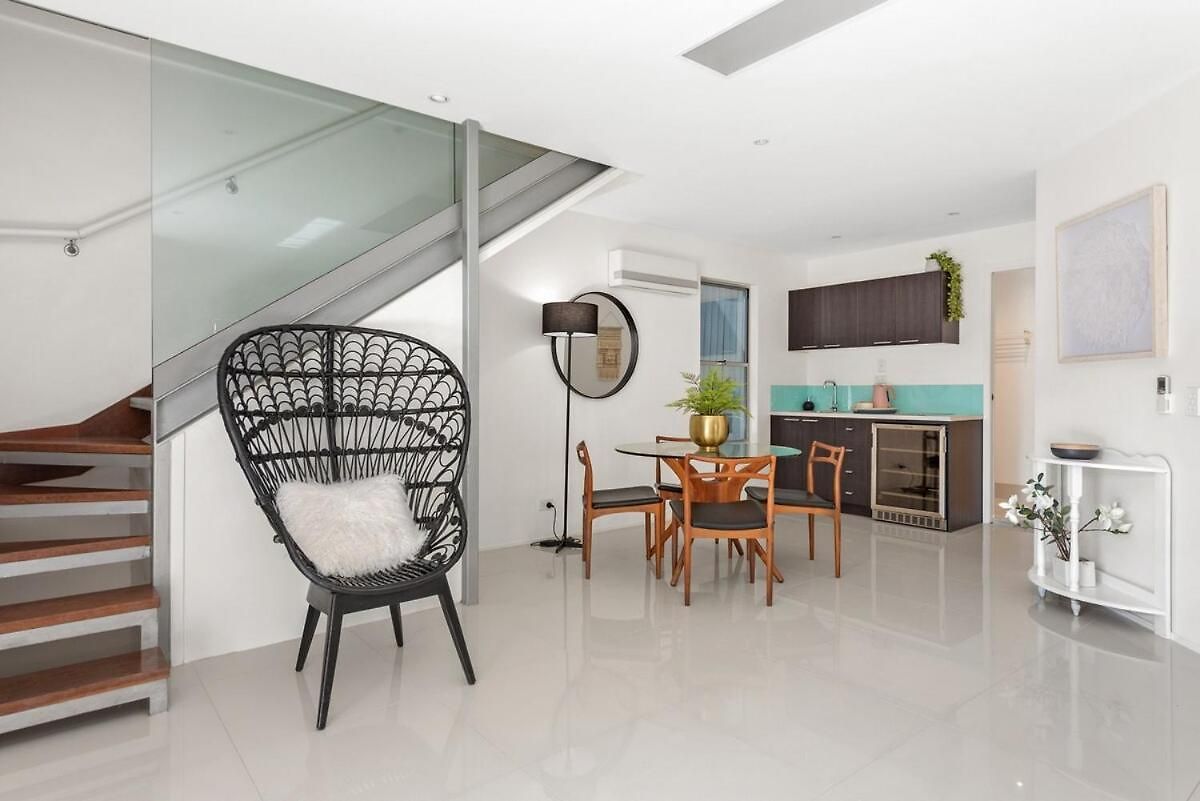 Luxe Inner-city With Views - Teneriffe