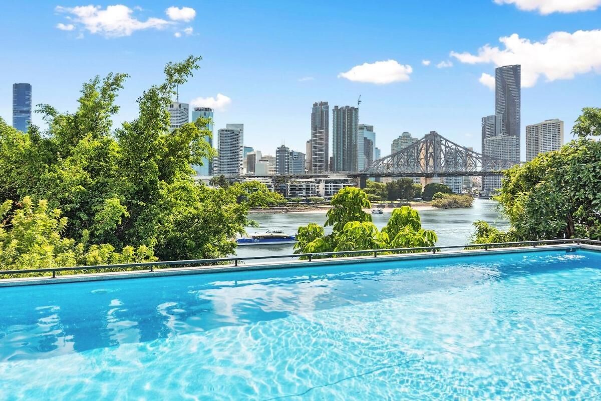 Apartment Wow - Skyline City, Water And Story Bridge Views *