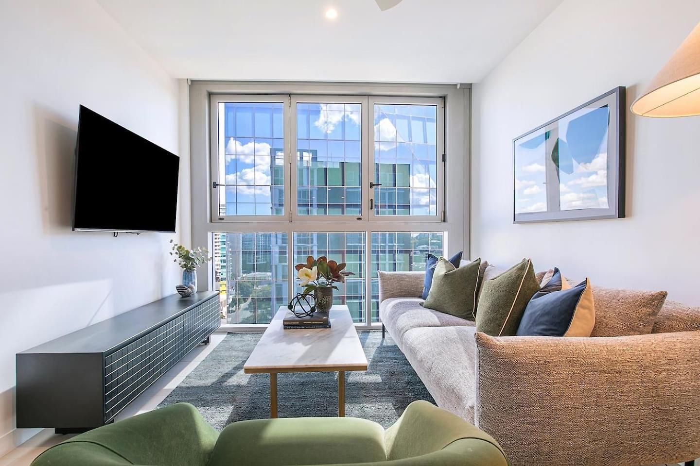 'oliva On Brookes' Chic Inner-city Escape With Pool Apartment Brisbane