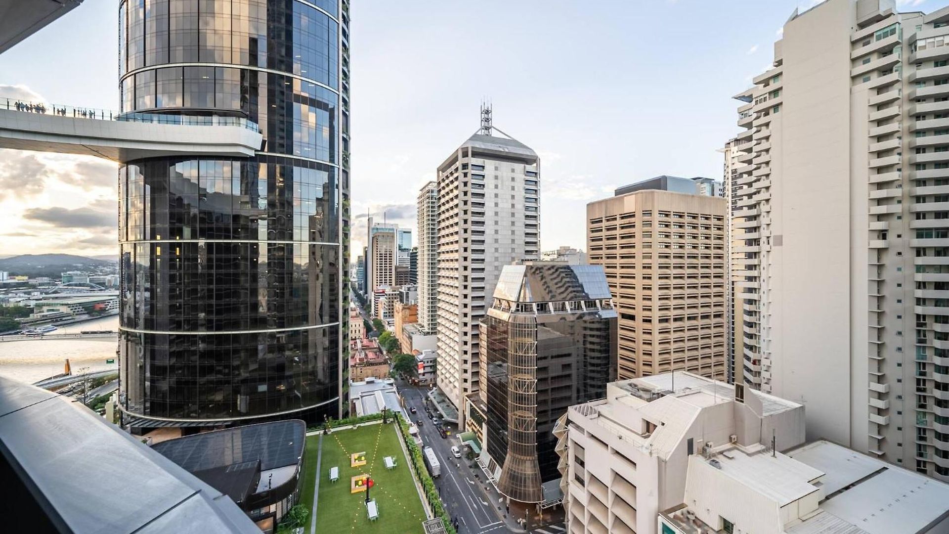Apartment 1bd With Sofa Bed In Queen's Wharf - Level 17 With View