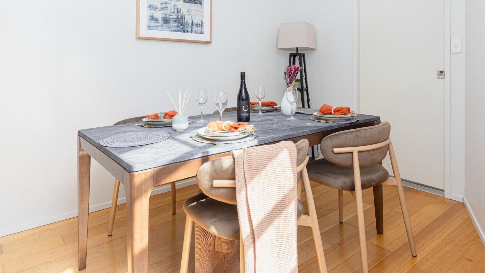 Stylish Heritage 2br Loft Near And River With Pool And Free Parking Apartment Brisbane