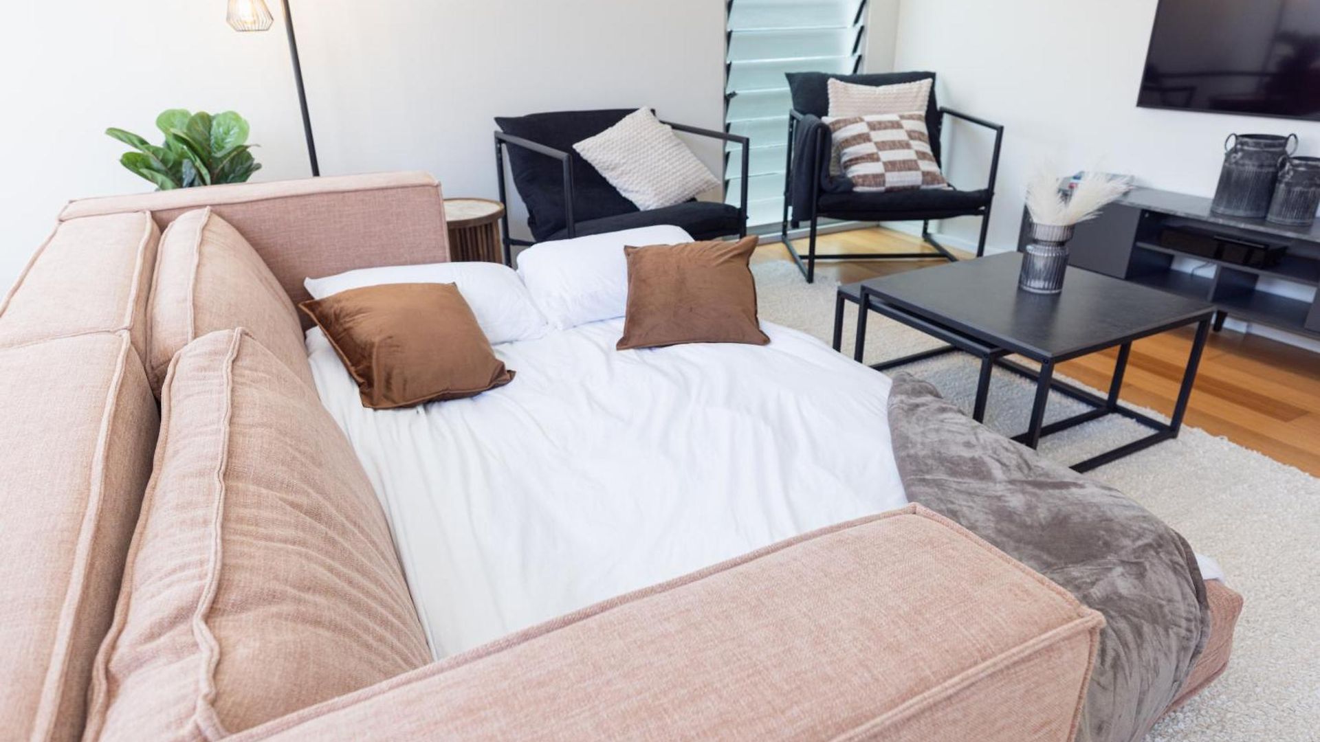 Stylish Heritage 2br Loft Near And River With Pool And Free Parking * Brisbane
