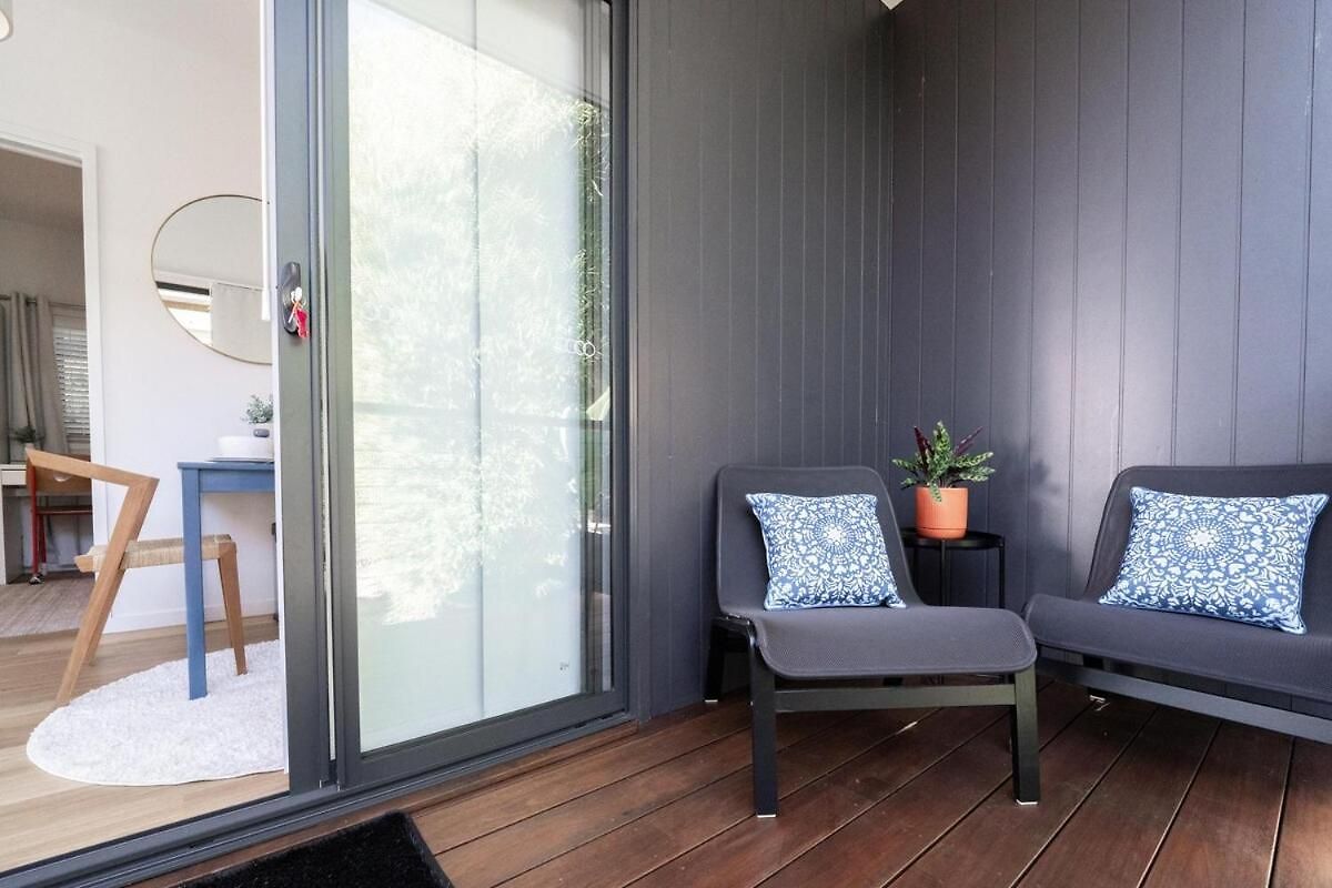 Apartment Tiny 1bd, 1ba In Clayfield, Near Cbd M2