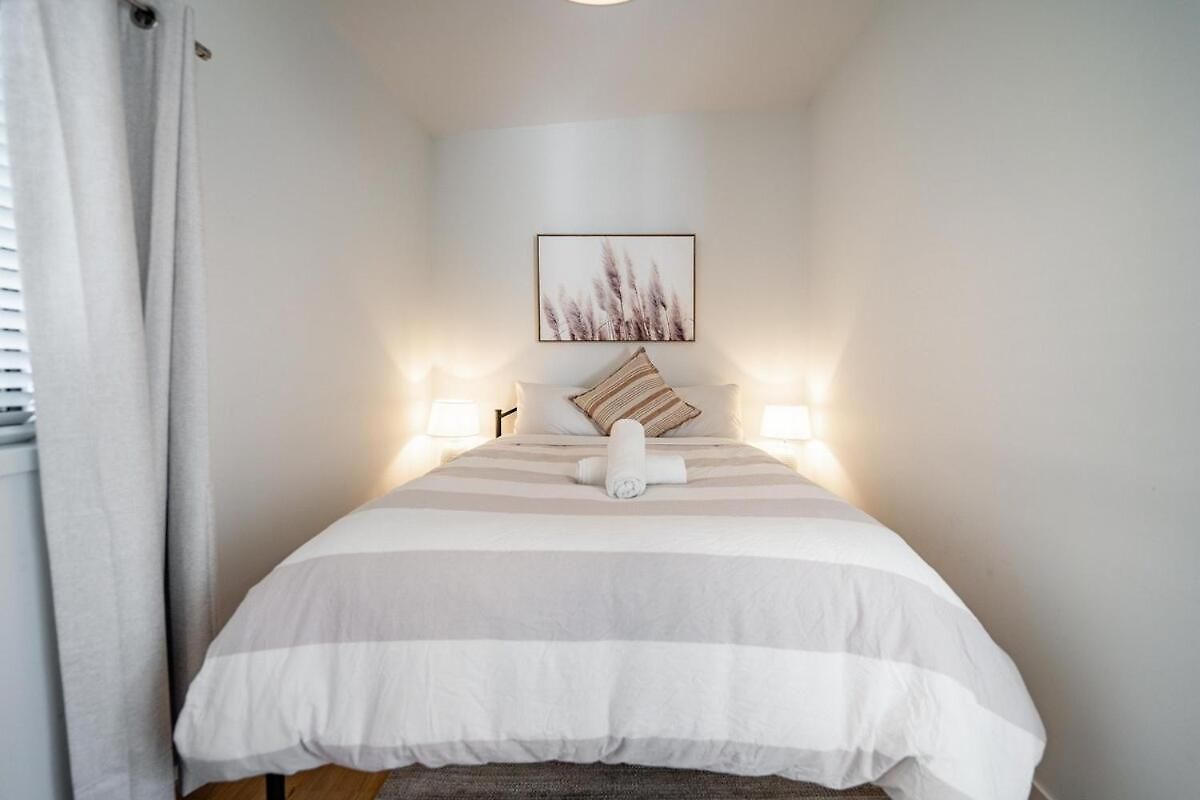 Tiny 1bd, 1ba In Clayfield, Near Cbd M2 *