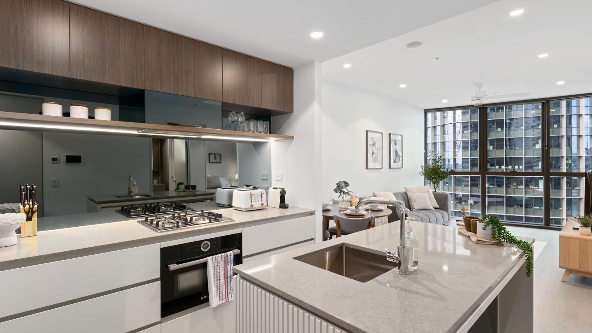 Apartment Qw Riverside Luxe By Independent Host