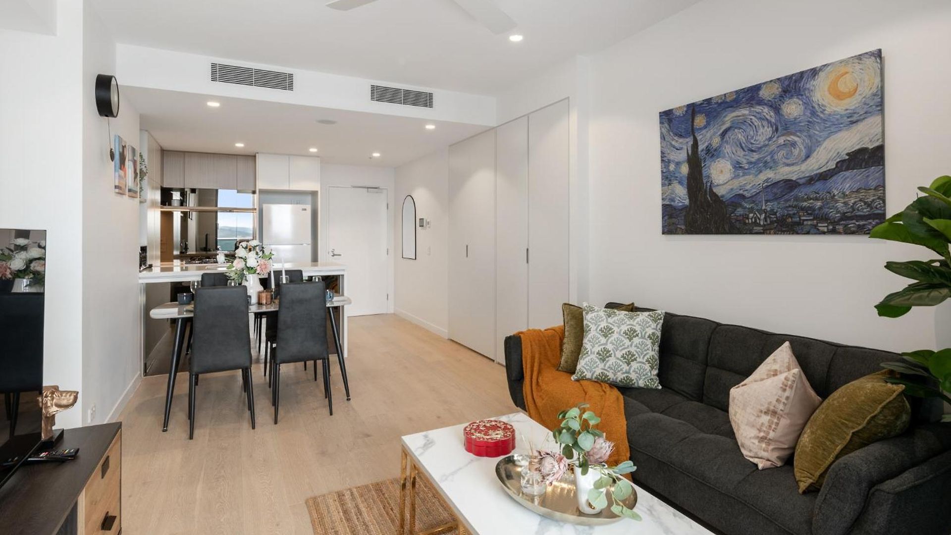 Qw Riverside Luxe By Independent Host Apartment Brisbane
