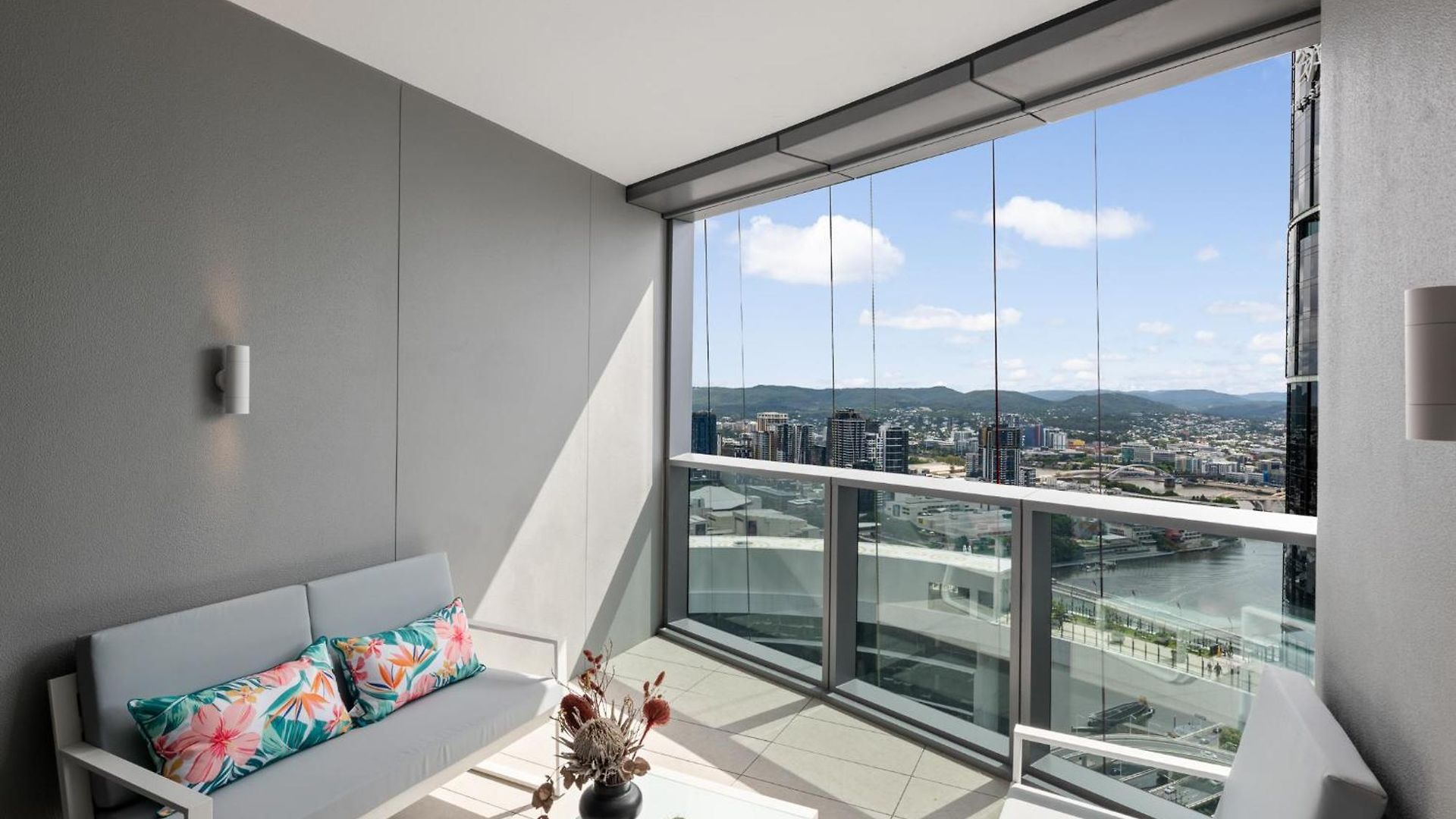 Apartment Qw Riverside Luxe By Independent Host *