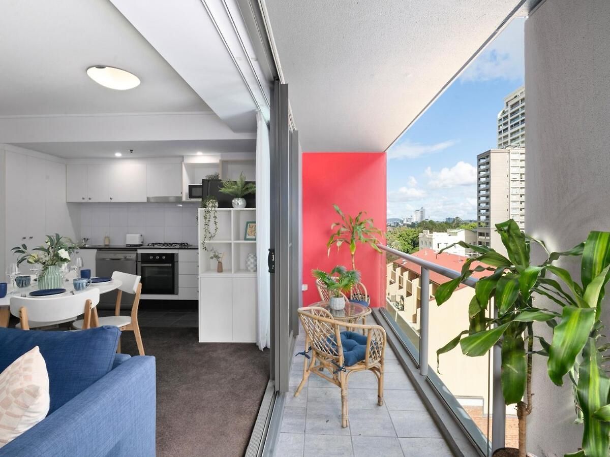 Apartment Heart Ofcbd Partial Riverview Convenient Cozy