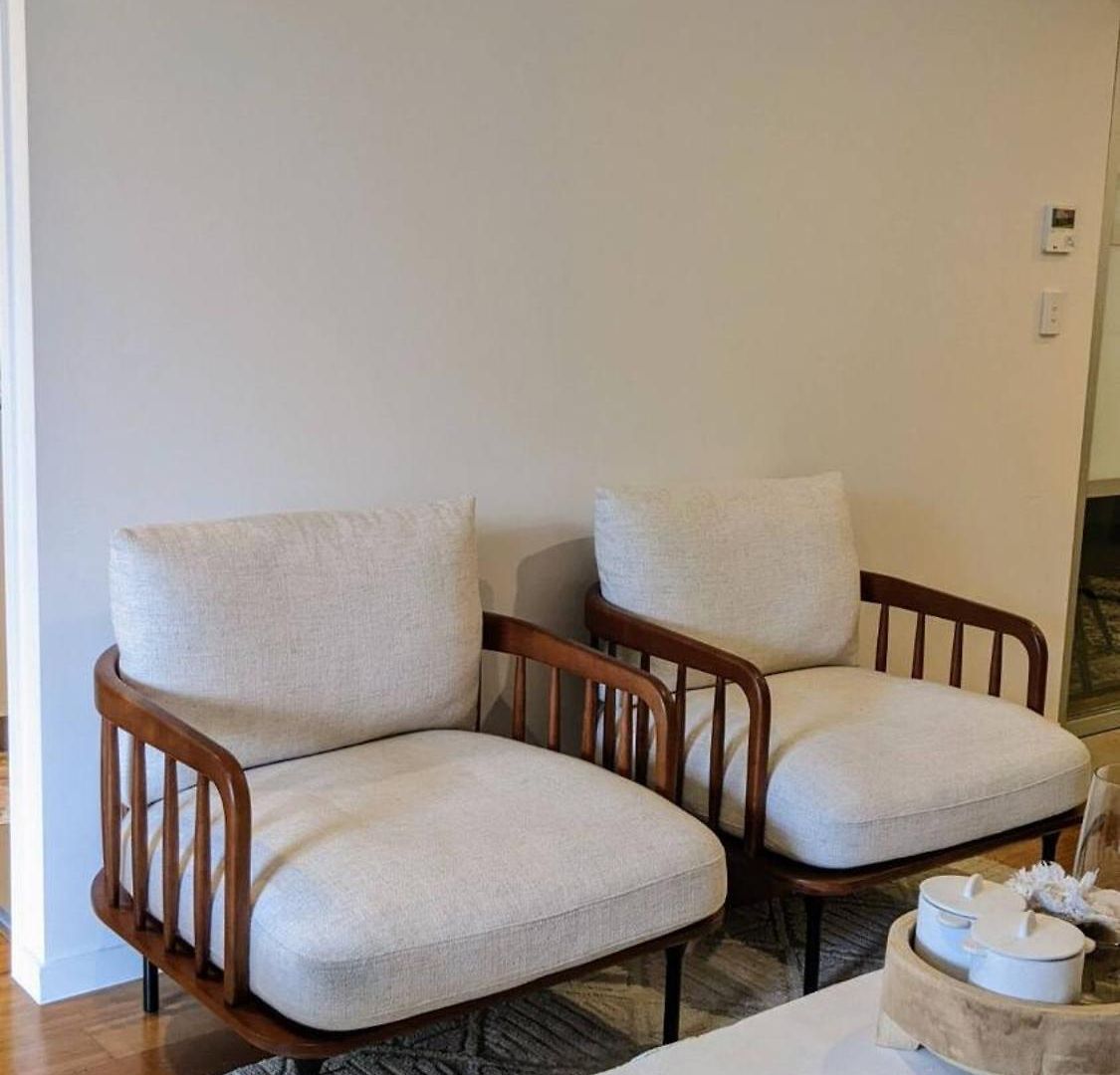 Located Within Walking Distance Of Great Breweries And Restaurants Apartment