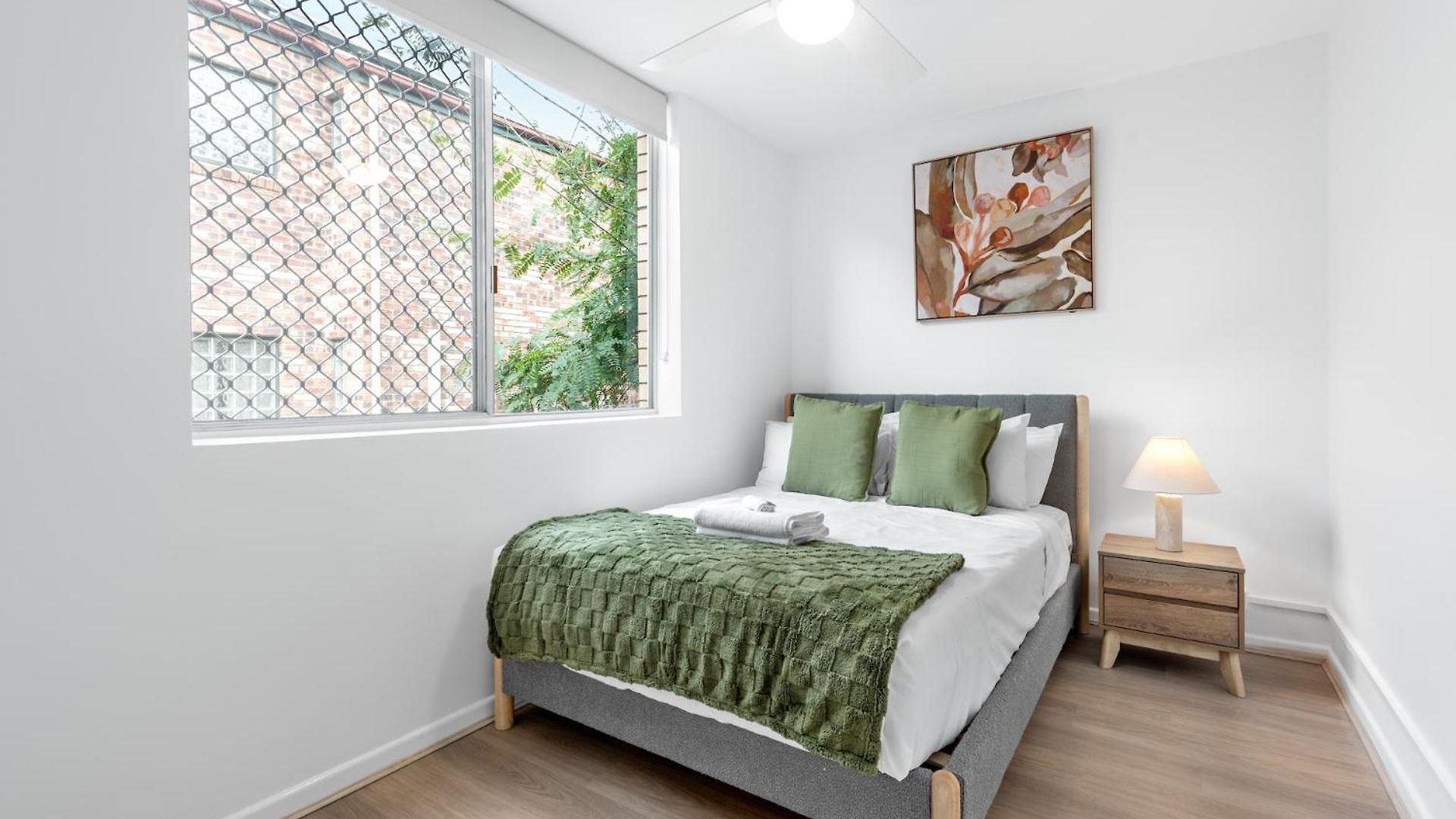 Spacious 2br Near Hospital, Qut And Cbd With Parking! * Brisbane
