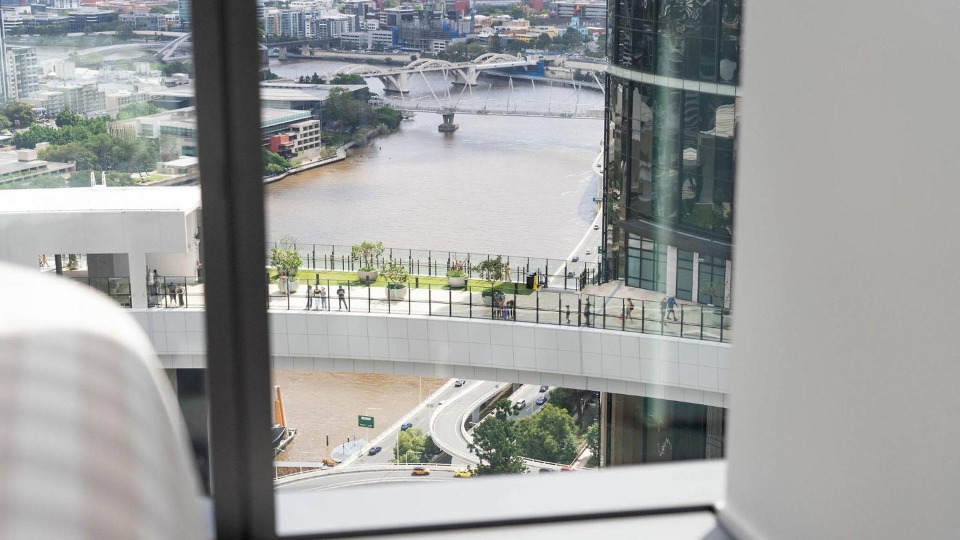 1bedroom With Sofa Bed In Queen's Wharf Bne - Lv 33