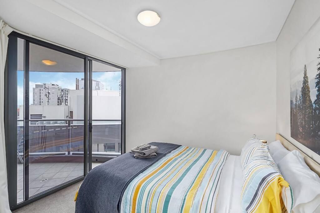 Apartment Inner-city Vibes! 2bed/1bath/1car/pool/balcony~cbd Brisbane