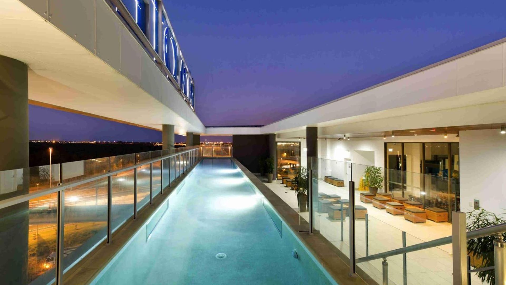 Novotel Airport Hotel Brisbane